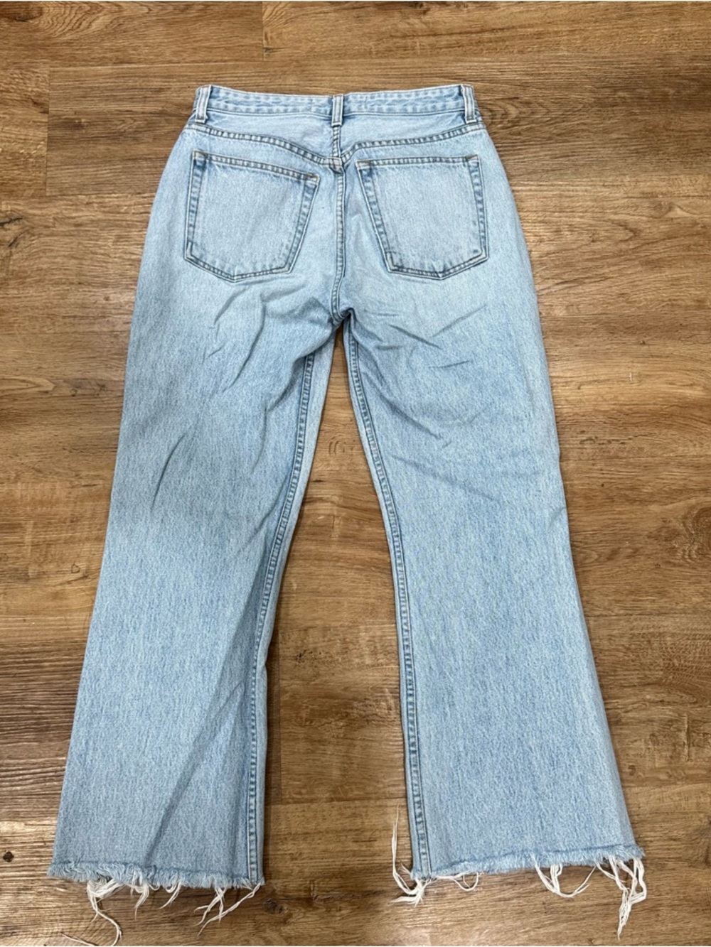 Reformation Mid Crop Flared Jeans Light Wash Size 29 70s - Picture 9 of 9